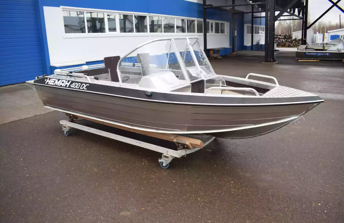 Алюминиевый катер Neman-400 DC в Красноярске Алюминиевый катер Neman-400 DC в Красноярске