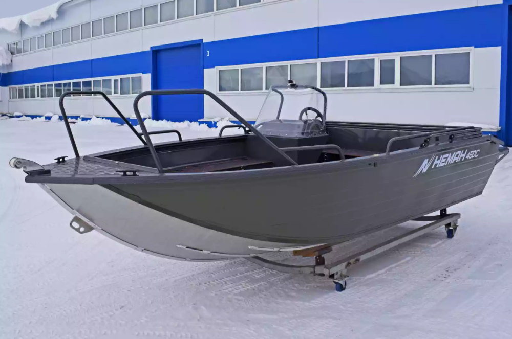 Алюминиевый катер Неман-450 C в Красноярске Алюминиевый катер Неман-450 C в Красноярске