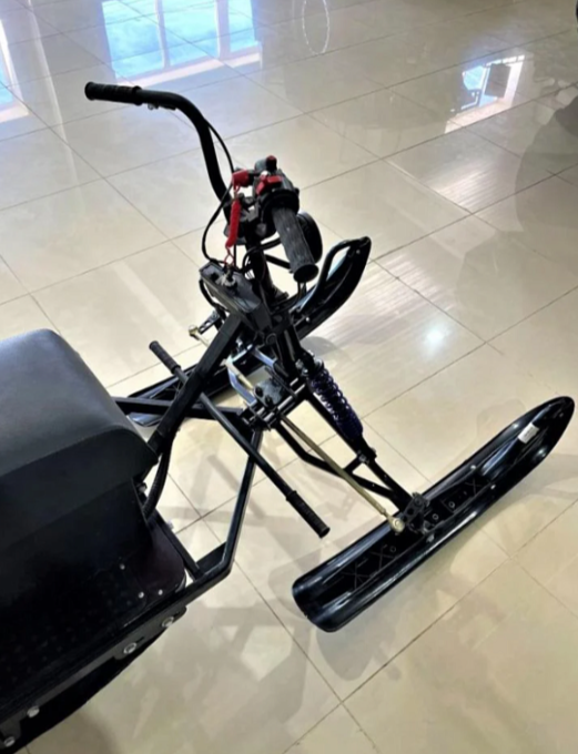 Мотобуксировщик ЕНОТ 4М в Красноярске Мотобуксировщик ЕНОТ 4М в Красноярске