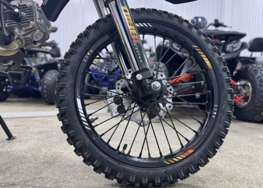 Мотоцикл (питбайк) PROMAX FIDET (ФАЙДЕТ) 190E 17/14 в Красноярске Мотоцикл (питбайк) PROMAX FIDET (ФАЙДЕТ) 190E 17/14 в Красноярске