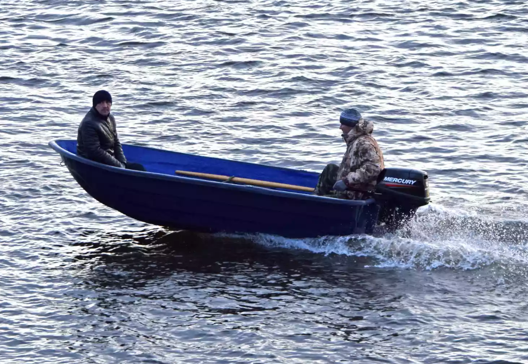 Стеклопластиковая лодка Neman-340 (тримаран) в Красноярске