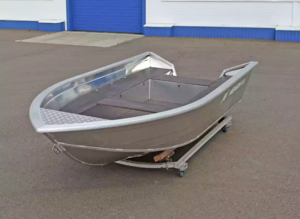 Алюминиевая лодка  Неман-420 в Красноярске
