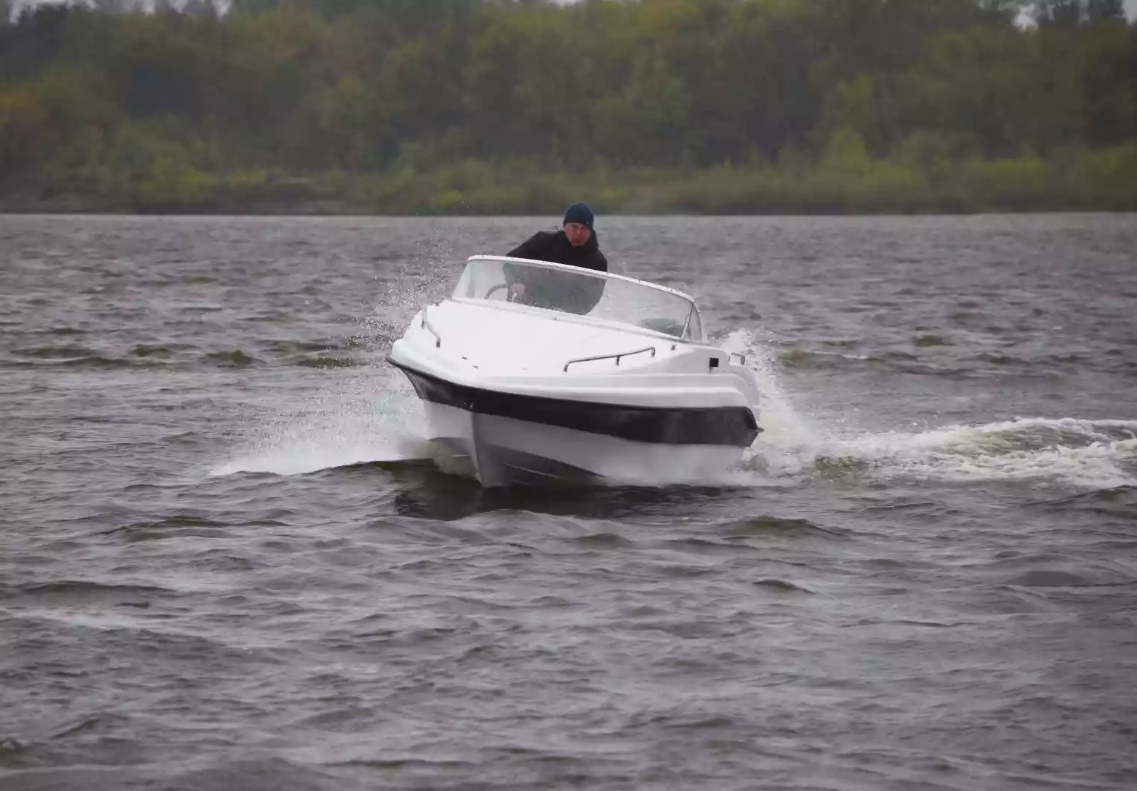 Стеклопластиковый катер Neman-500 Р в Красноярске