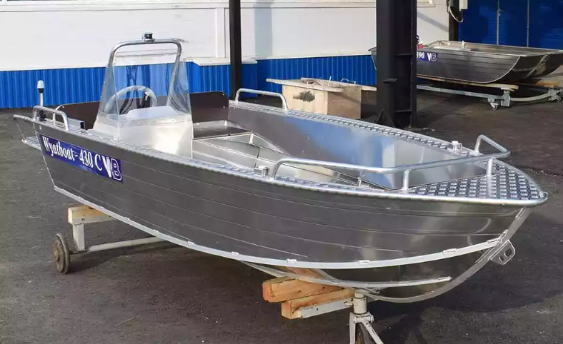 Алюминиевый катер Wyatboat-430 C в Красноярске