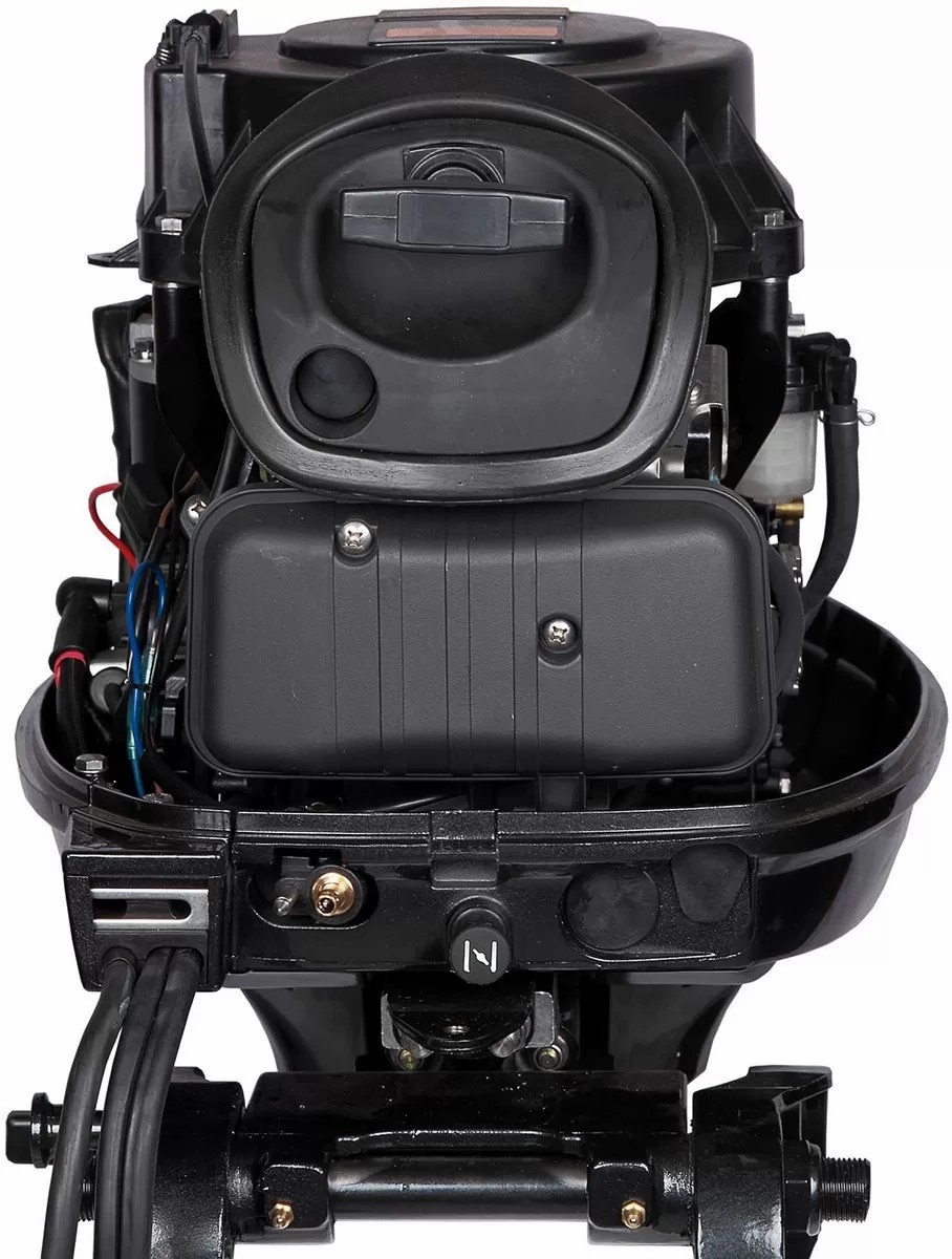 Лодочный мотор MARLIN MP 40 AWRL в Красноярске Лодочный мотор MARLIN MP 40 AWRL в Красноярске