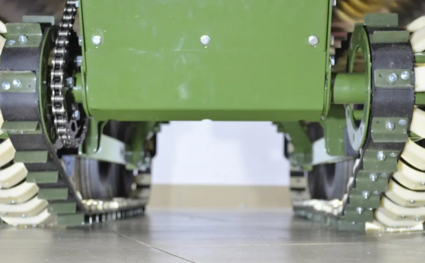 Мотобуксировщик вездеход KOiRA T9 R (понижающий редуктор) в Красноярске Мотобуксировщик вездеход KOiRA T9 R (понижающий редуктор) в Красноярске