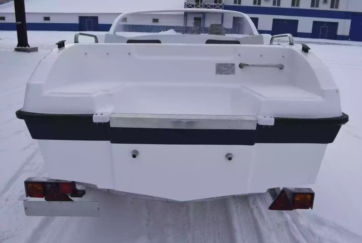 Стеклопластиковый катер Neman-450 в Красноярске