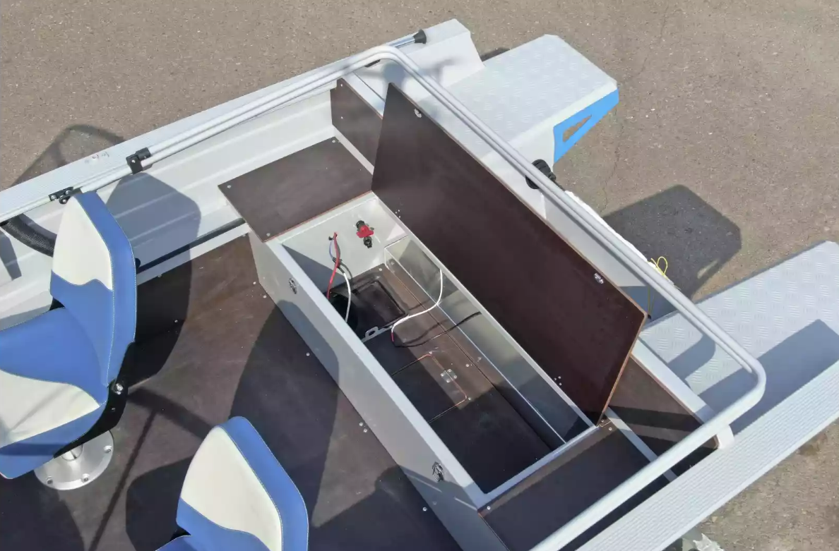 Алюминиевый катер Неман-420 DCM NEW в Красноярске