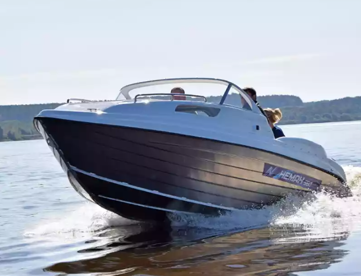 Комбинированный катер Neman-550 с каютой в Красноярске