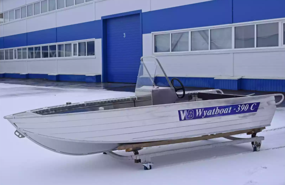 Алюминиевый катер Wyatboat-390 C в Красноярске Алюминиевый катер Wyatboat-390 C в Красноярске
