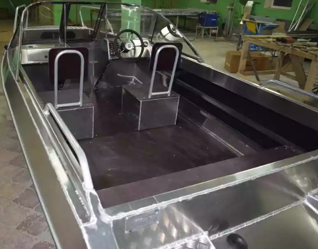 Алюминиевый катер Неман-500 DC (без покраски) в Красноярске