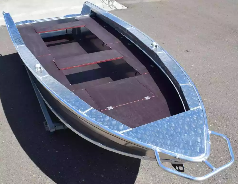 Алюминиевая лодка Wyatboat-390РМ в Красноярске