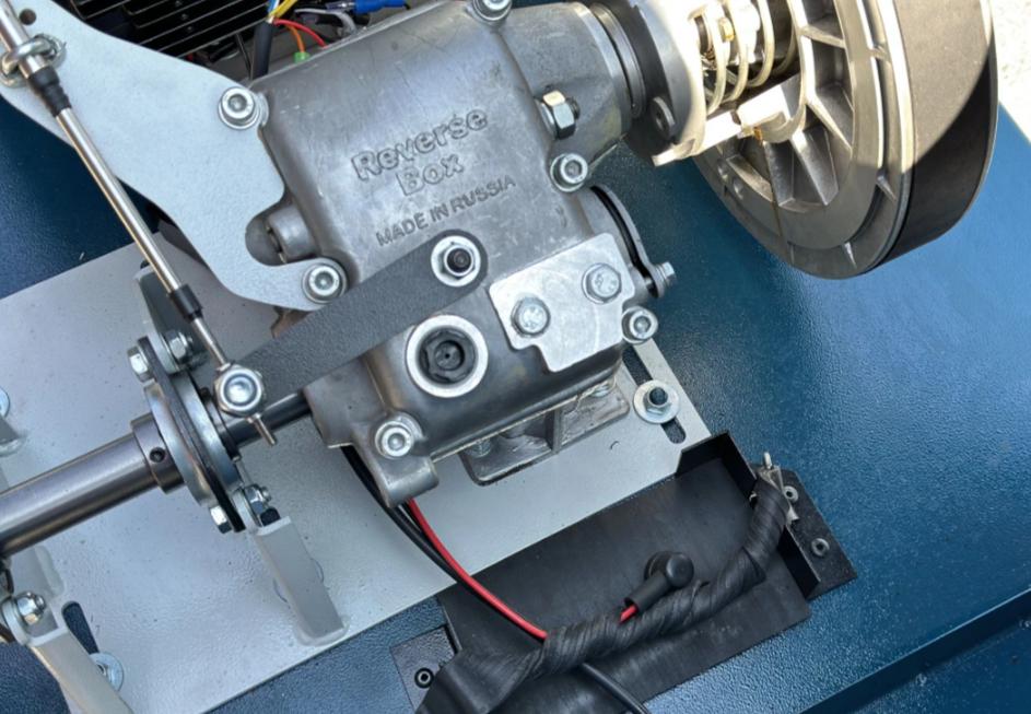 Мотобуксировщик IKUDZO TERRAIN 1500/600 EKR24 (с реверсом) (двс PROMAX) в Красноярске Мотобуксировщик IKUDZO TERRAIN 1500/600 EKR24 (с реверсом) (двс PROMAX) в Красноярске