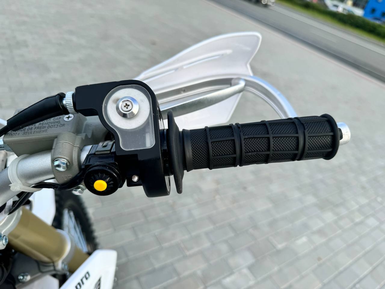 Эндуро / кросс мотоцикл BSE Z3 21/18 в Красноярске Эндуро / кросс мотоцикл BSE Z3 21/18 в Красноярске