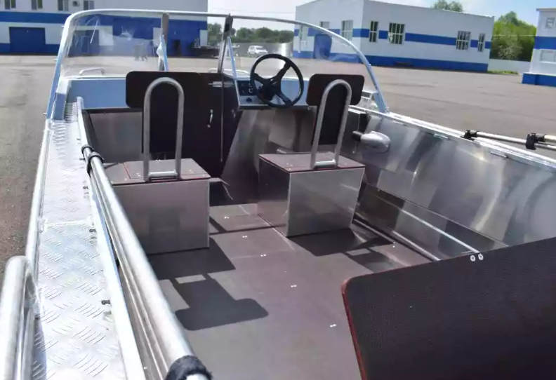 Алюминиевый катер WYATBOAT-550 DCM в Красноярске