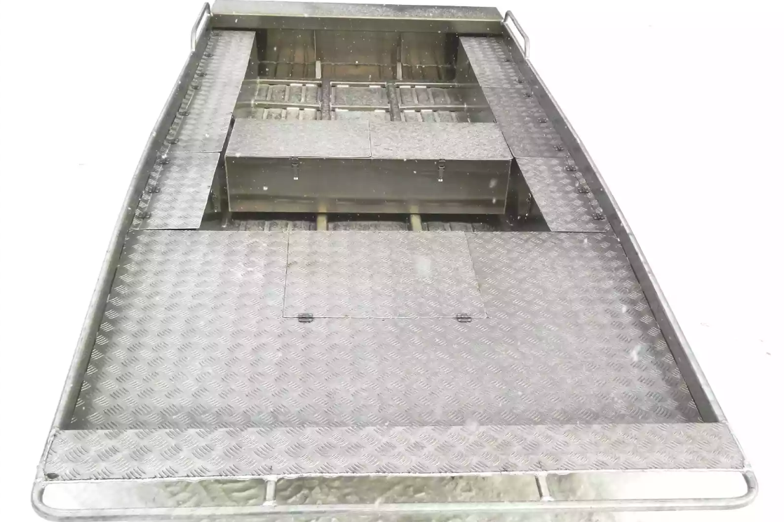 Алюминиевая лодка Wyatboat-390 Jonboat в Красноярске Алюминиевая лодка Wyatboat-390 Jonboat в Красноярске