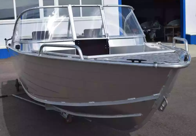 Алюминиевый катер WYATBOAT-550 DCM в Красноярске