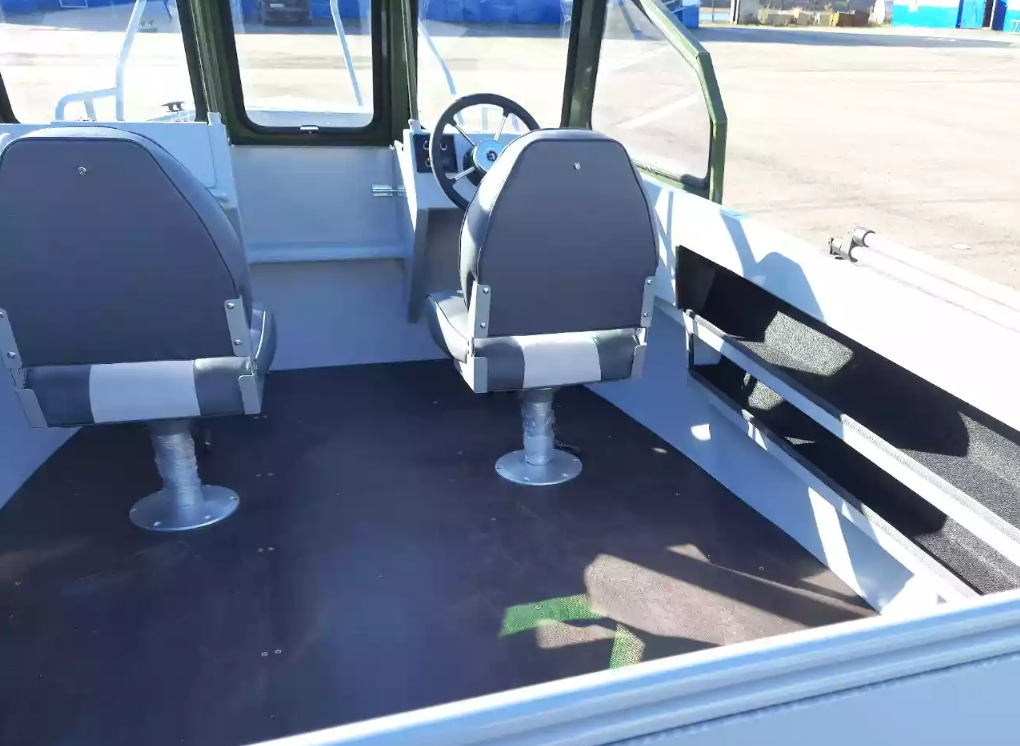 Алюминиевый катер Неман-550 DC Pro в Красноярске Алюминиевый катер Неман-550 DC Pro в Красноярске