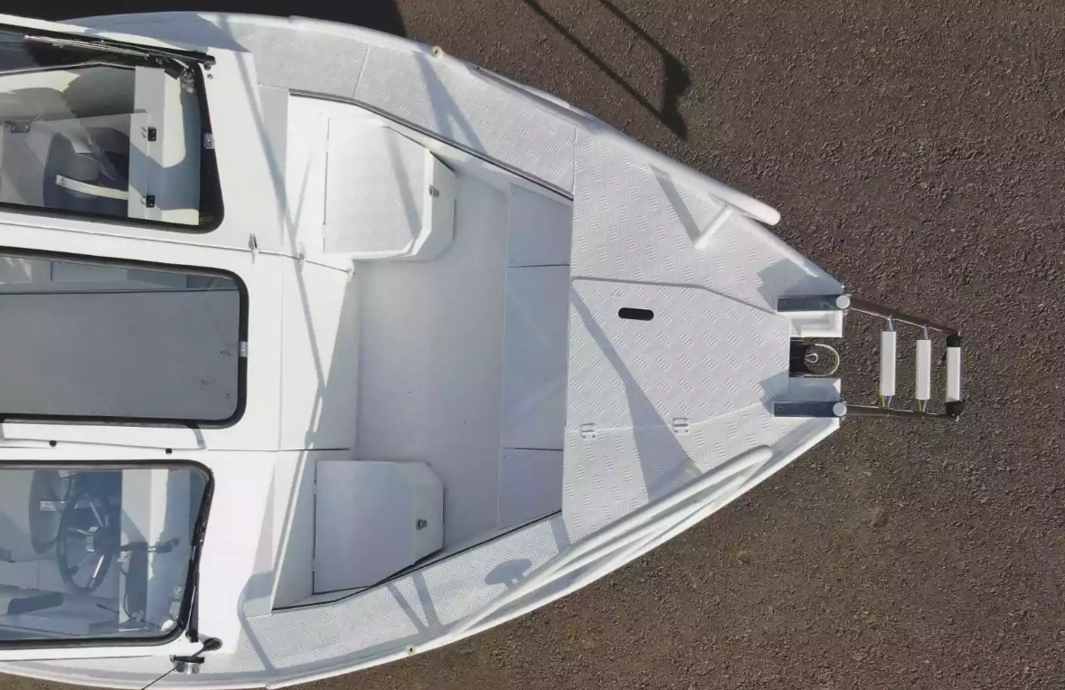 Алюминиевый катер Wyatboat-660 Cabin в Красноярске