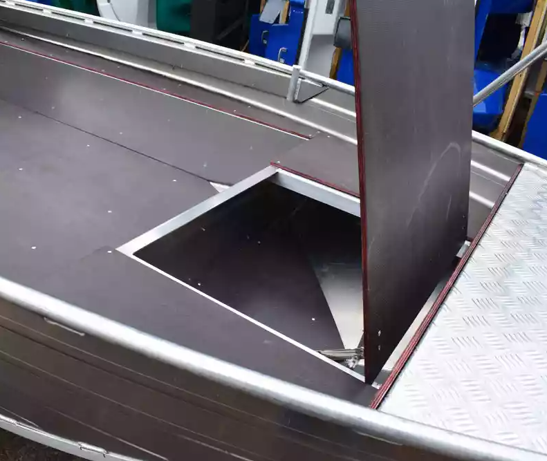 Алюминиевая лодка  Wyatboat-430 Master в Красноярске Алюминиевая лодка  Wyatboat-430 Master в Красноярске