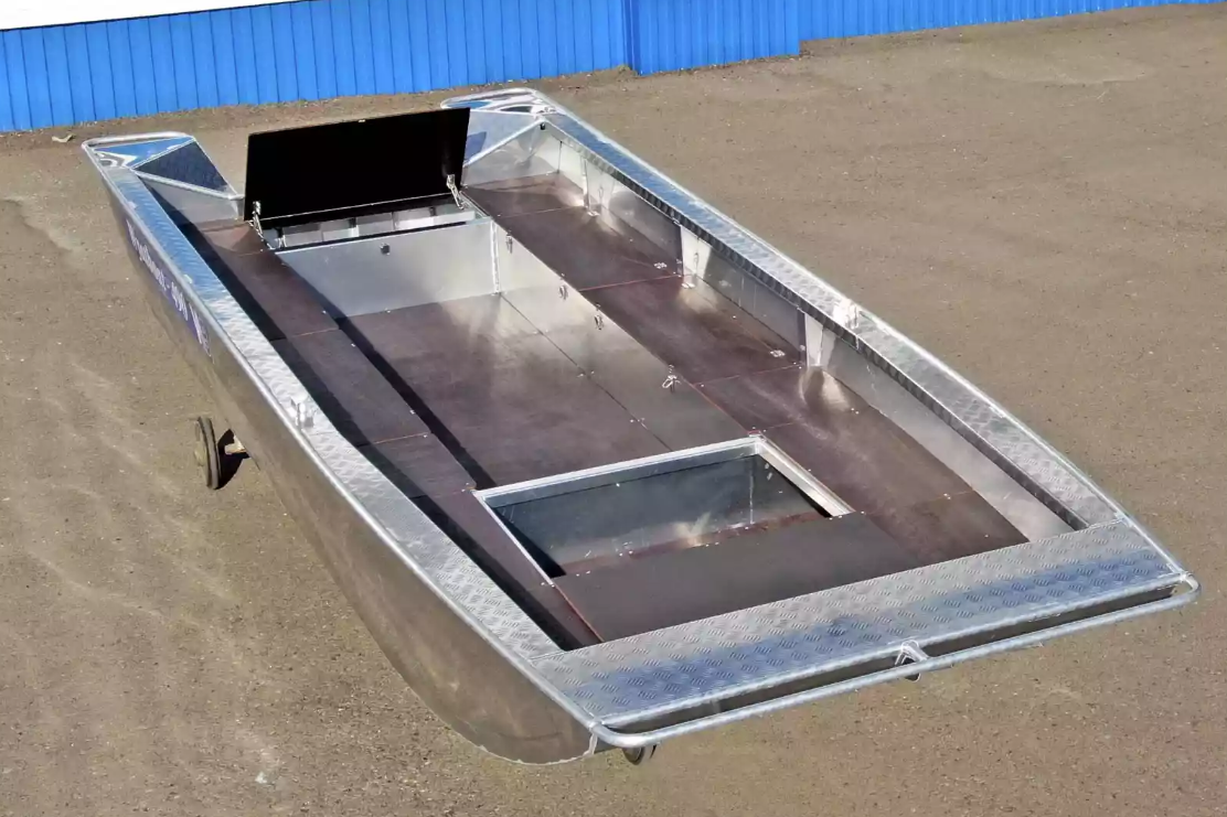 Алюминиевая лодка Wyatboat-490 Jonboat в Красноярске Алюминиевая лодка Wyatboat-490 Jonboat в Красноярске