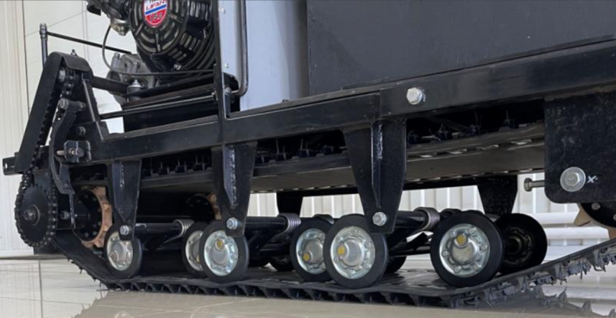 Мотобуксировщик ЕНОТ 4М в Красноярске Мотобуксировщик ЕНОТ 4М в Красноярске