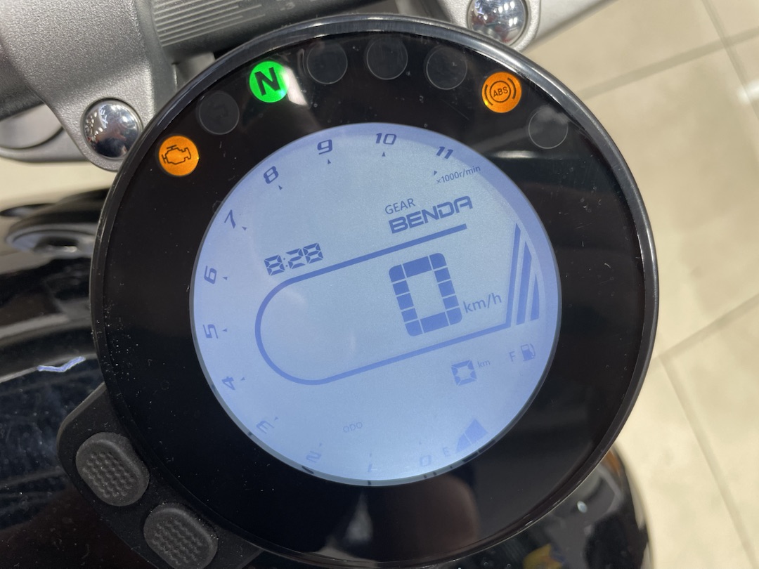 Мотоцикл Benda Chinchilla 300 в Красноярске Мотоцикл Benda Chinchilla 300 в Красноярске