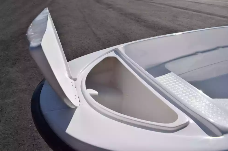 Стеклопластиковая лодка Пингвин (тримаран) в Красноярске