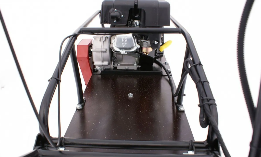 Мотобуксировщик БТС «МАЛЕК» 380/7 БЕЗ э/зап. Б/У в Красноярске Мотобуксировщик БТС «МАЛЕК» 380/7 БЕЗ э/зап. Б/У в Красноярске