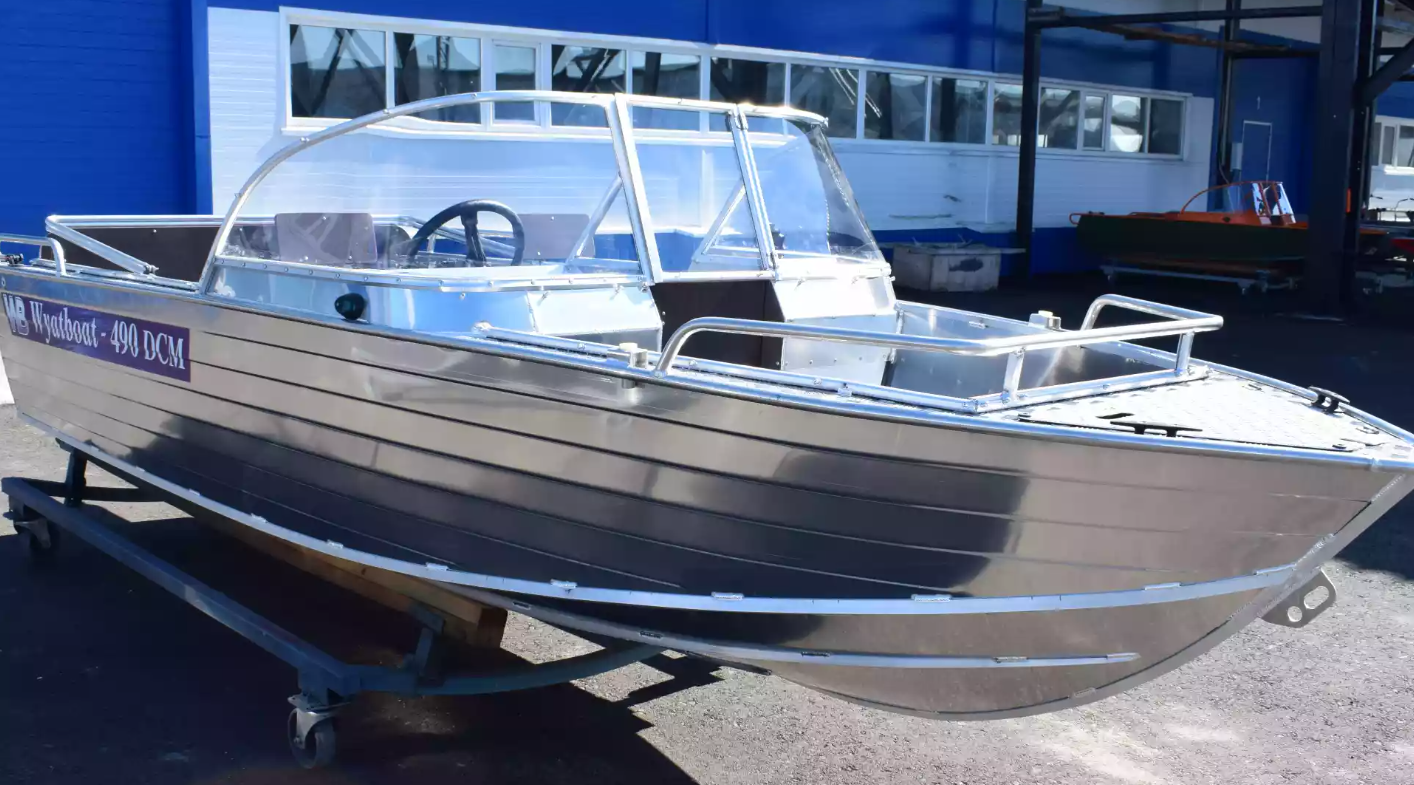 Алюминиевый катер Wyatboat-490 DCM в Красноярске Алюминиевый катер Wyatboat-490 DCM в Красноярске
