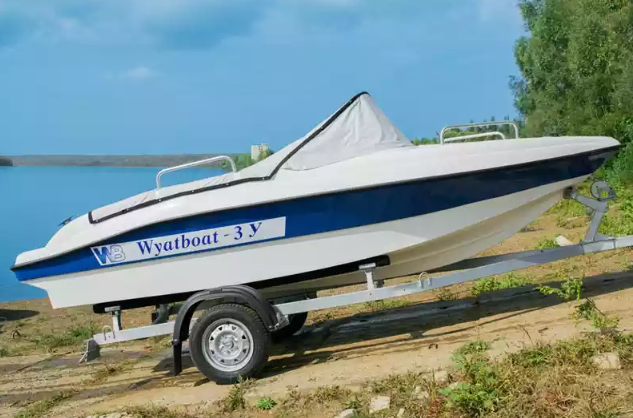Стеклопластиковый катер Wyatboat-3 У в Красноярске Стеклопластиковый катер Wyatboat-3 У в Красноярске