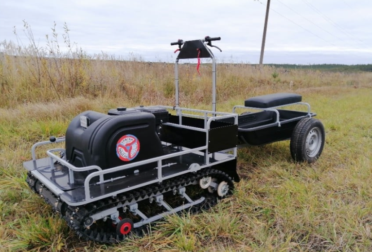 Мотобуксировщик УРАГАН Медведь 20 л.с. в Красноярске Мотобуксировщик УРАГАН Медведь 20 л.с. в Красноярске