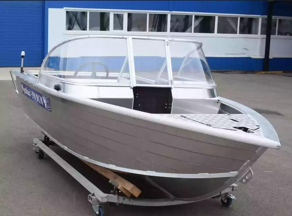 Алюминиевая лодка Wyatboat-390 DCM Увеличенный борт в Красноярске