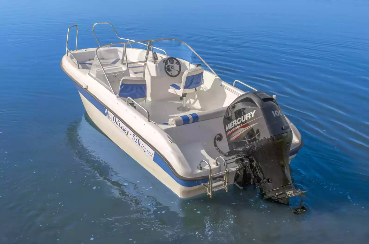 Стеклопластиковый катер Neman-530 Open в Красноярске