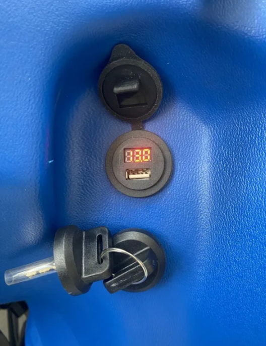 Квадроцикл IRBIS ATV 200 LUX (+лебедка) в Красноярске Квадроцикл IRBIS ATV 200 LUX (+лебедка) в Красноярске