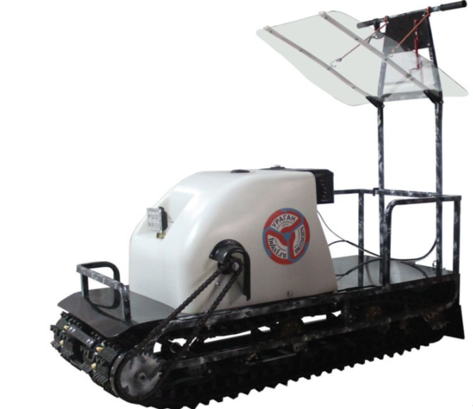 Мотобуксировщик Ураган Универсал 18 л.с. в Красноярске Мотобуксировщик Ураган Универсал 18 л.с. в Красноярске