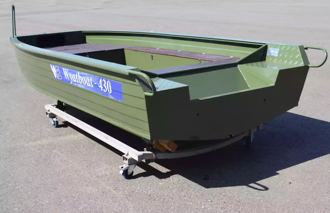 Алюминиевая лодка  Wyatboat-430 Master Fish в Красноярске
