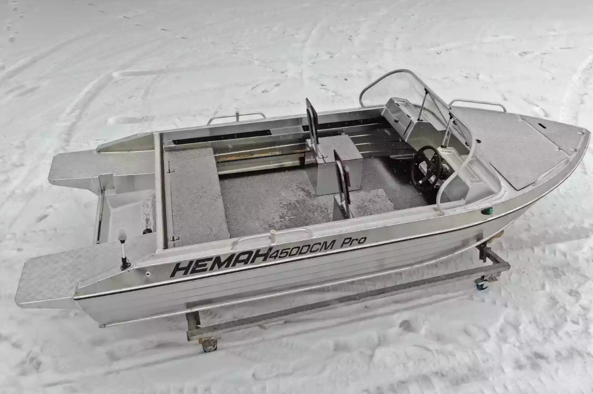Алюминиевый катер Neman-450 DCM PRO в Красноярске Алюминиевый катер Neman-450 DCM PRO в Красноярске