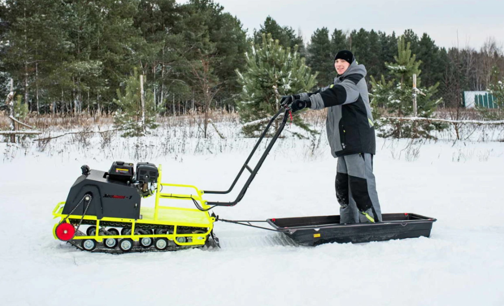 Мотобуксировщик Бурлак ХОЗЯИН-1 (капот ткань) в Красноярске Мотобуксировщик Бурлак ХОЗЯИН-1 (капот ткань) в Красноярске