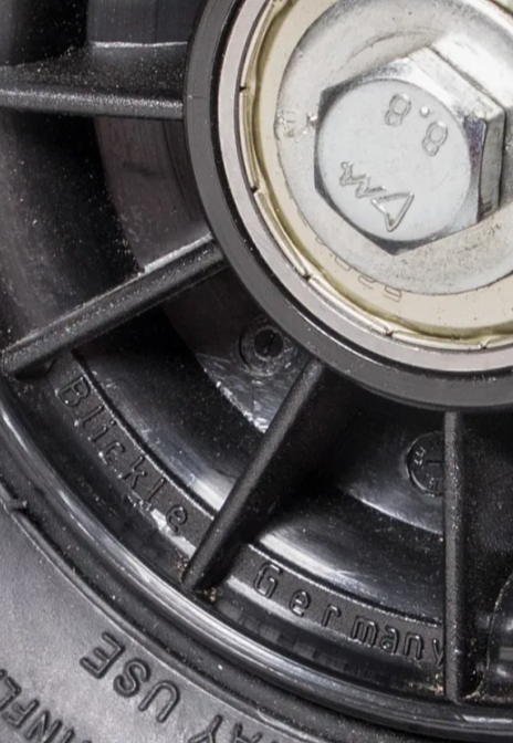 Мотобуксировщик вездеход KOiRA T9 R (понижающий редуктор) в Красноярске Мотобуксировщик вездеход KOiRA T9 R (понижающий редуктор) в Красноярске