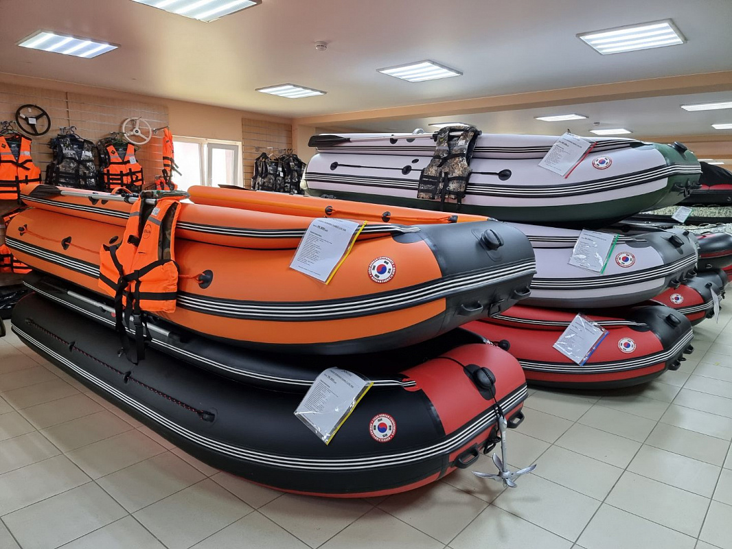 Лодка MISHIMO FAMILY LITE DF 400 в Красноярске