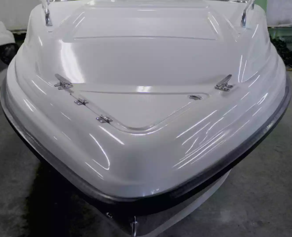 Стеклопластиковый катер Neman-550 с каютой в Красноярске