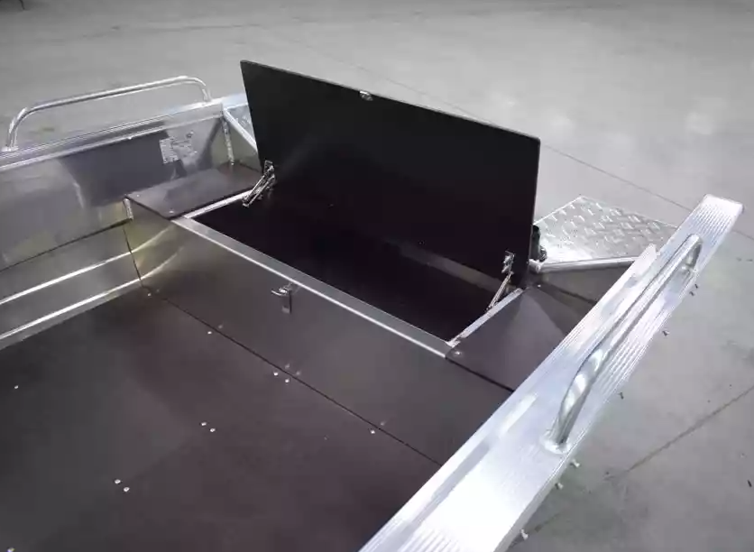 Алюминиевая лодка  Wyatboat-430 Р в Красноярске