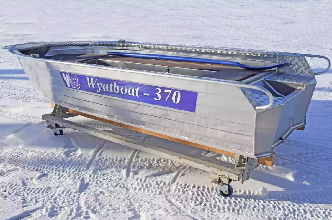 Алюминиевая лодка Wyatboat-370 РМ в Красноярске Алюминиевая лодка Wyatboat-370 РМ в Красноярске