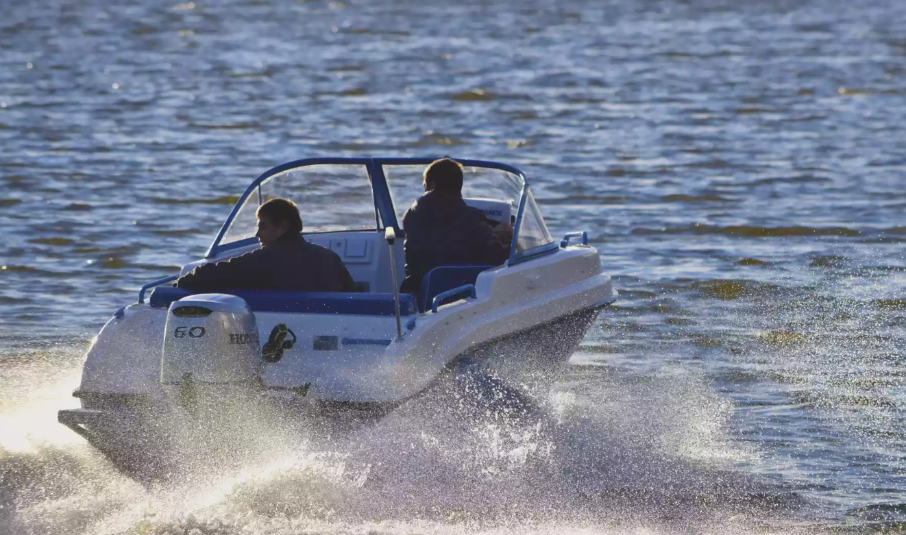 Комбинированный катер Neman-450 Open в Красноярске