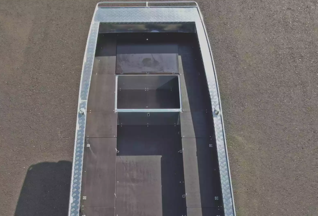 Алюминиевая лодка Wyatboat-490 Jonboat в Красноярске Алюминиевая лодка Wyatboat-490 Jonboat в Красноярске