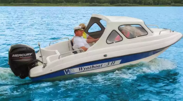Стеклопластиковый катер Wyatboat-3 П (полурубка) в Красноярске