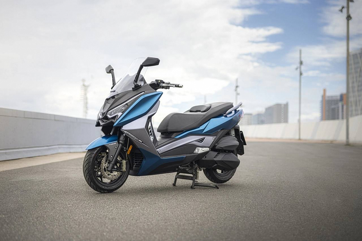 МАКСИСКУТЕР ARIIC 318 в Красноярске МАКСИСКУТЕР ARIIC 318 в Красноярске