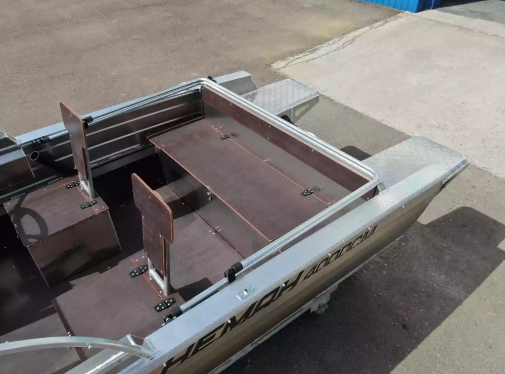 Алюминиевая лодка  Неман-400 DCM NEW в Красноярске