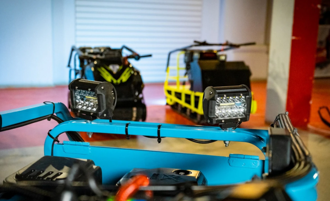 Мотобуксировщик Бурлак Таежник 20 л.с. в Красноярске Мотобуксировщик Бурлак Таежник 20 л.с. в Красноярске